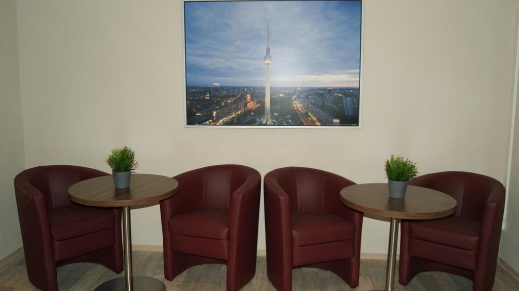 Hotel Pension Eberty Berlin Exteriör bild